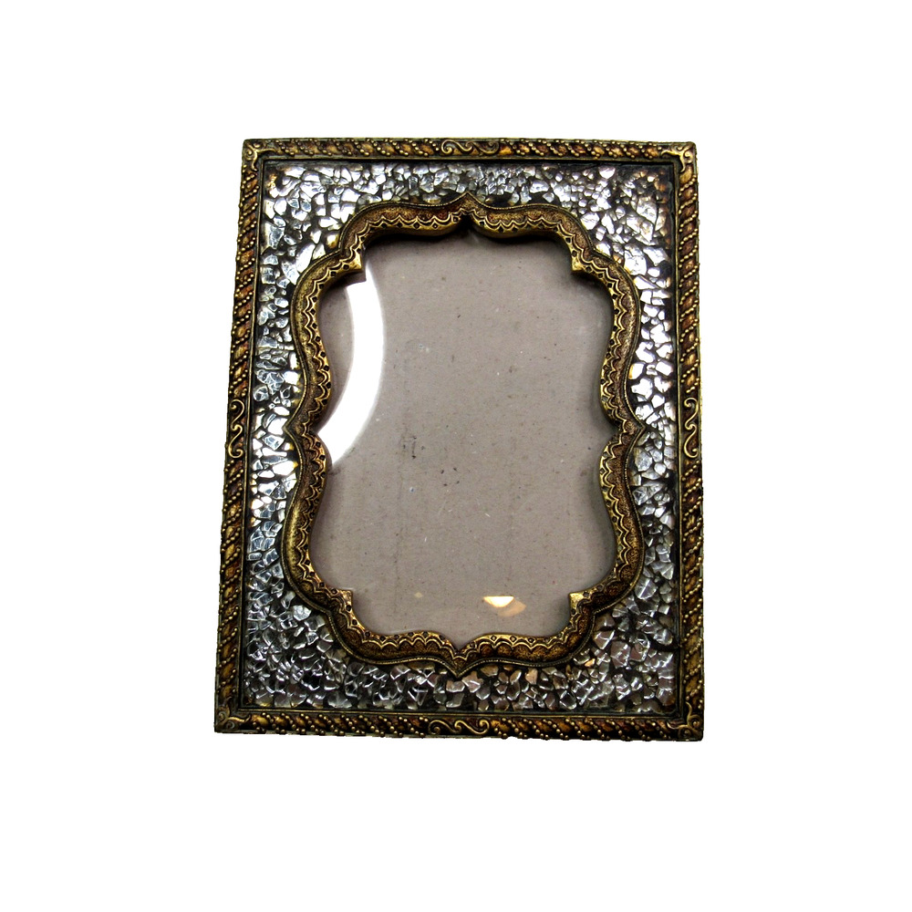 Picture Frame Ornate with Gold-Tone Scalloped Edges 9x7 Mosaic